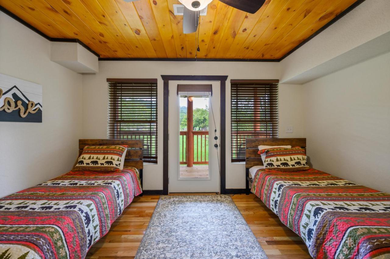 Smoky Mountain Chalet Пиджен Фордж Екстериор снимка