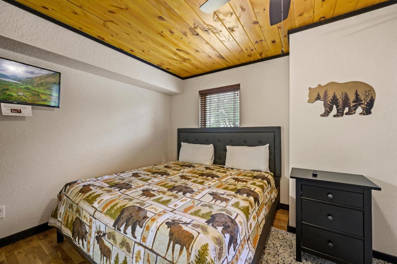 Smoky Mountain Chalet Пиджен Фордж Екстериор снимка