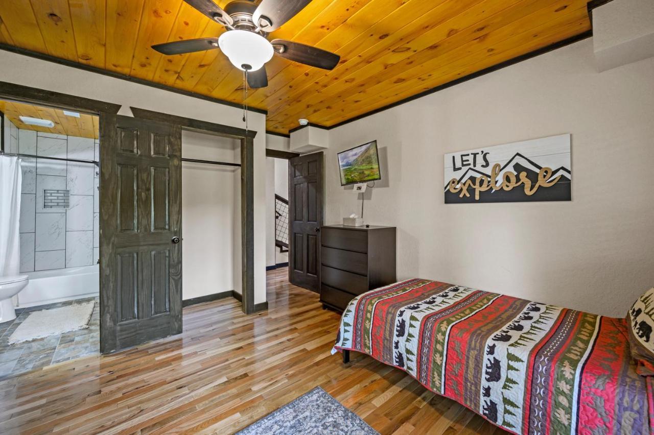 Smoky Mountain Chalet Пиджен Фордж Екстериор снимка
