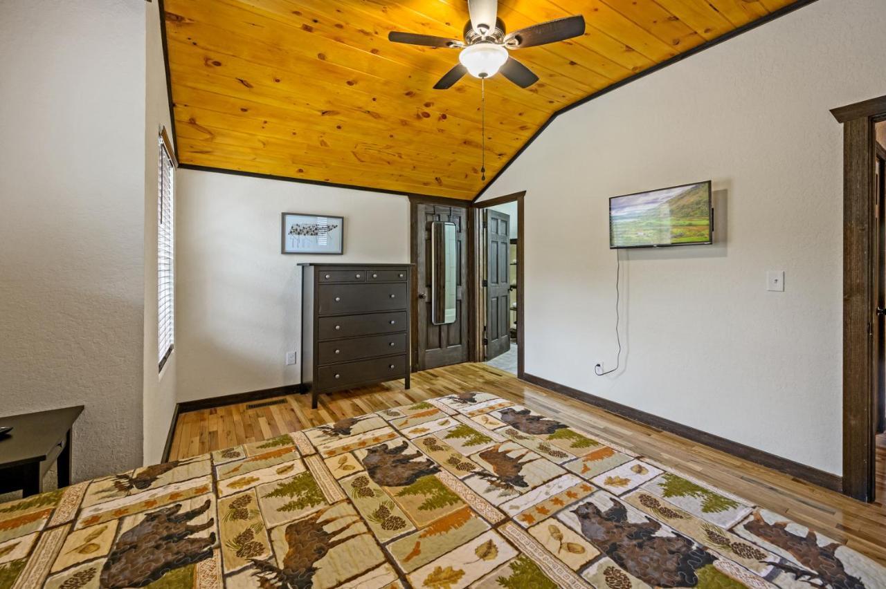 Smoky Mountain Chalet Пиджен Фордж Екстериор снимка
