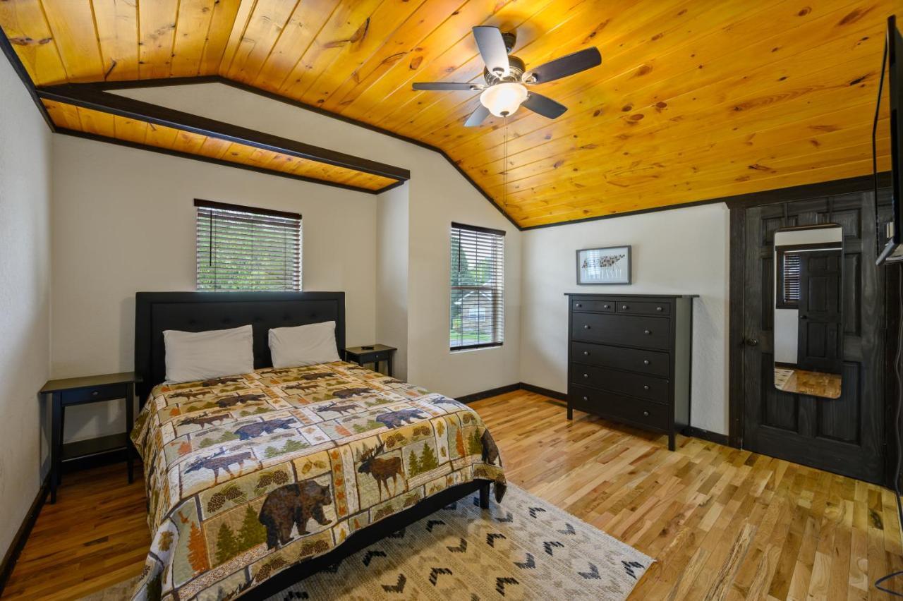 Smoky Mountain Chalet Пиджен Фордж Екстериор снимка